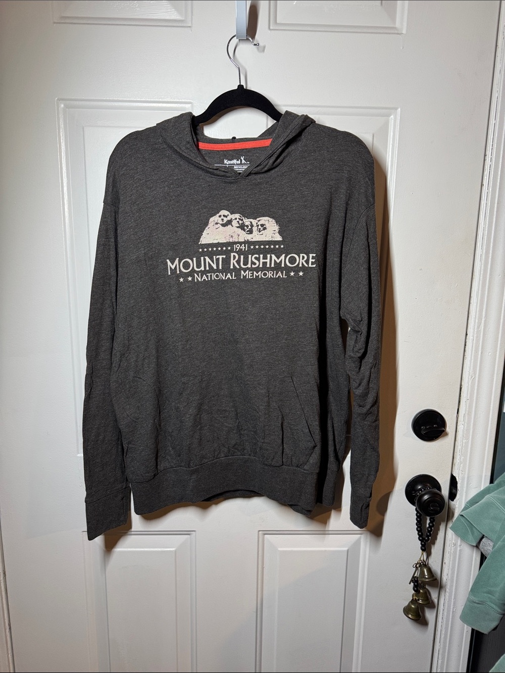 Mount Rushmore Charcoal Hooded Long Sleeve Tee - Unbranded